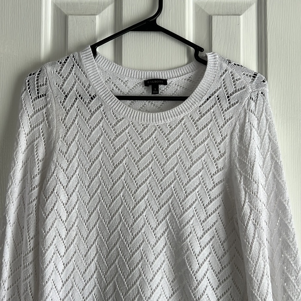 Talbots Sweater. - Picture 5 of 10